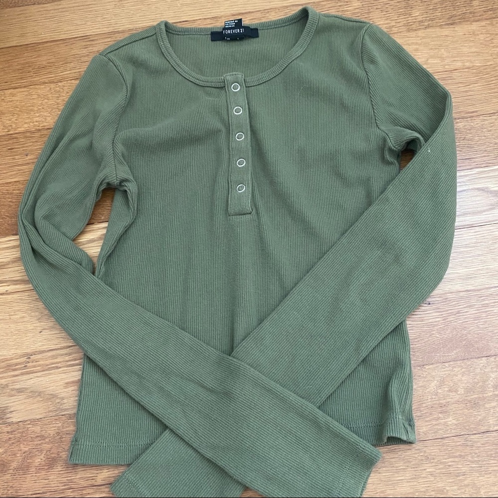 Long sleeve Green forever 21 shirt